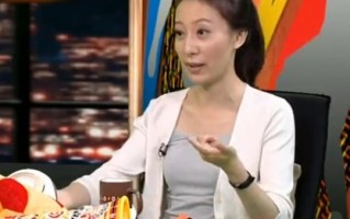 足球的魅力在于守门员吗，足球的魅力在于守门员吗英语